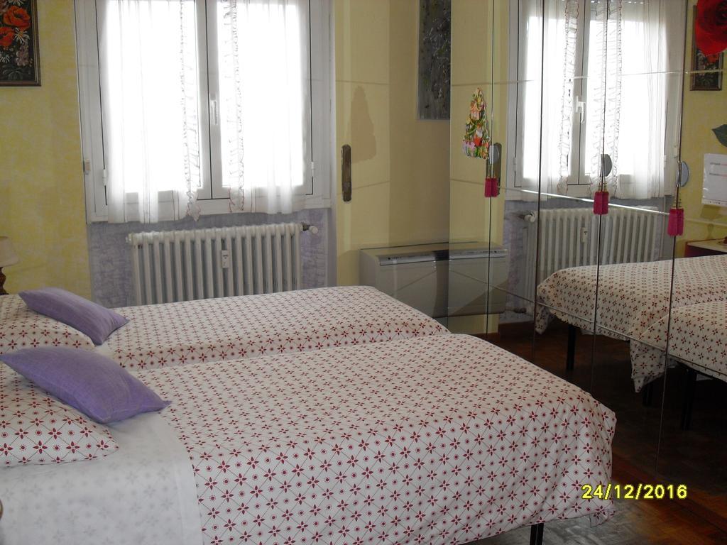 Hôtel Milan House Extérieur photo