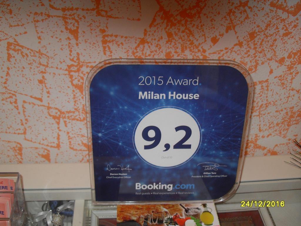 Hôtel Milan House Extérieur photo